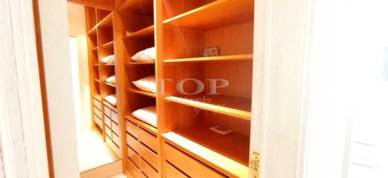 Imagem Apartamento com 4 Quartos à Venda, 215 m² em Pitangueiras - Guarujá