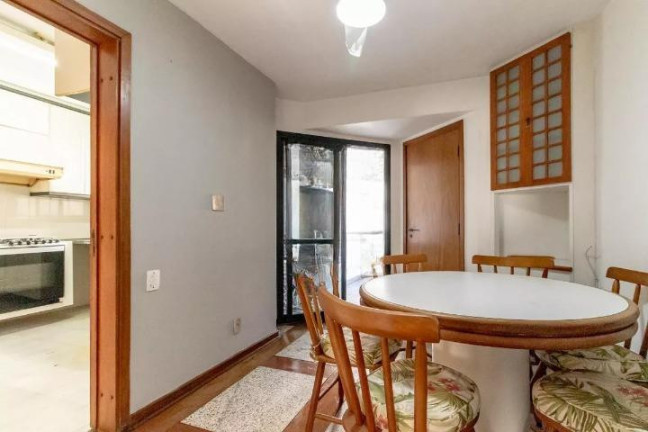 Imagem Apartamento com 3 Quartos para Alugar, 192 m² em Vila Uberabinha - São Paulo