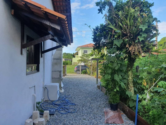 Imagem Casa com 3 Quartos à Venda, 130 m² em Salinas - Balneário Barra Do Sul Imagem Casa com 3 Quartos à Venda, 130 m² em Salinas - Balneário Barra Do Sul