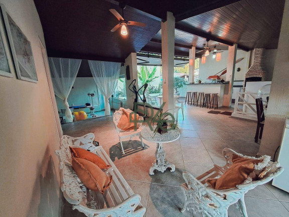 Imagem Casa com 3 Quartos à Venda, 300 m² em Praia Do Jardim - Angra Dos Reis Imagem Casa com 3 Quartos à Venda, 300 m² em Praia Do Jardim - Angra Dos Reis