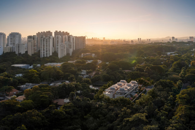Imagem Casa com 4 Quartos à Venda, 978 m² em Alto De Pinheiros - São Paulo