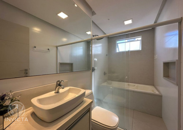 Imagem Apartamento com 3 Quartos à Venda, 151 m² em Centro - Balneário Camboriú