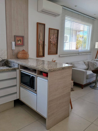 Imagem Casa com 2 Quartos à Venda, 77 m² em Embaré - Santos Imagem Casa com 2 Quartos à Venda, 77 m² em Embaré - Santos