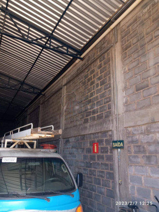 Imagem Galpão à Venda, 238 m² em São José - Montes Claros