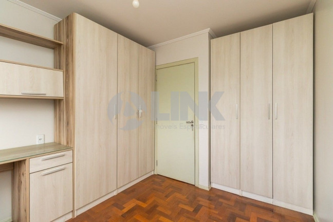 Imagem Imóvel com 2 Quartos à Venda, 152 m² em Menino Deus - Porto Alegre