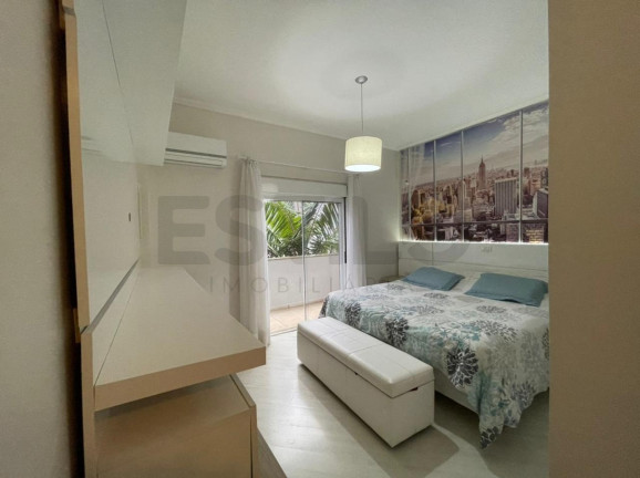 Imagem Casa de Condomínio com 4 Quartos à Venda, 290 m² em Santa Cândida - Curitiba Imagem Casa de Condomínio com 4 Quartos à Venda, 290 m² em Santa Cândida - Curitiba