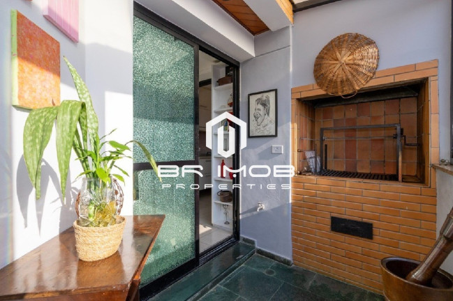 Imagem Imóvel com 3 Quartos à Venda, 184 m² em Vila Suzana - São Paulo Imagem Imóvel com 3 Quartos à Venda, 184 m² em Vila Suzana - São Paulo