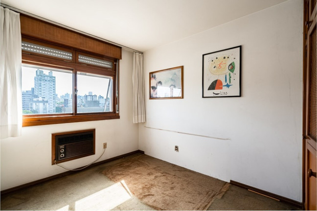Imagem Apartamento com 4 Quartos à Venda, 232 m² em Petrópolis - Porto Alegre
