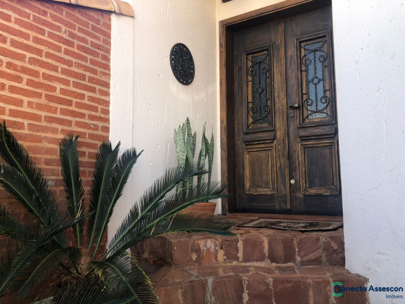 Sobrado com 4 Quartos à Venda,  em Residencial Amazonas - Franca