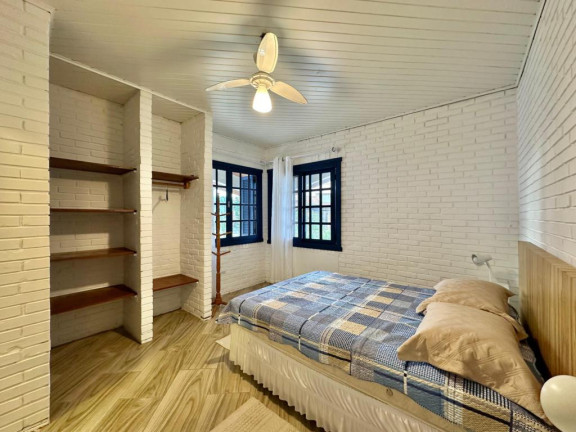 Imagem Casa com 3 Quartos à Venda, 197 m² em Centro - Capao Da Canoa