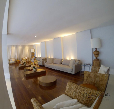 Imagem Apartamento com 3 Quartos à Venda, 214 m² em Centro - Balneário Camboriú