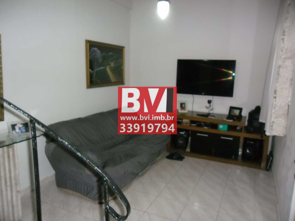 Imagem Casa com 2 Quartos à Venda, 51 m² em Vila Kosmos - Rio De Janeiro Imagem Casa com 2 Quartos à Venda, 51 m² em Vila Kosmos - Rio De Janeiro