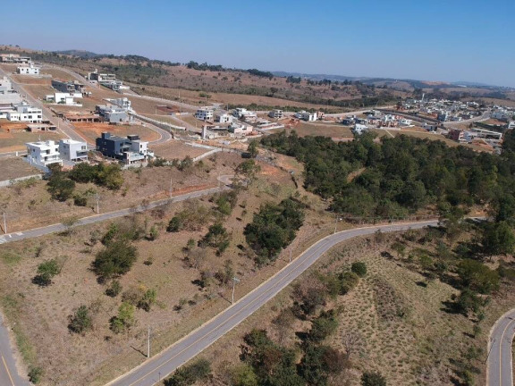 Imagem Terreno à Venda, 400 m² em Vespasiano Imagem Terreno à Venda, 400 m² em Vespasiano