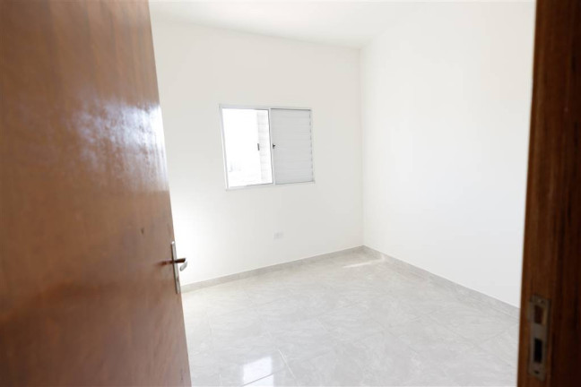 Imagem Casa com 2 Quartos à Venda, 62 m² em Jardim Melvi - Praia Grande Imagem Casa com 2 Quartos à Venda, 62 m² em Jardim Melvi - Praia Grande