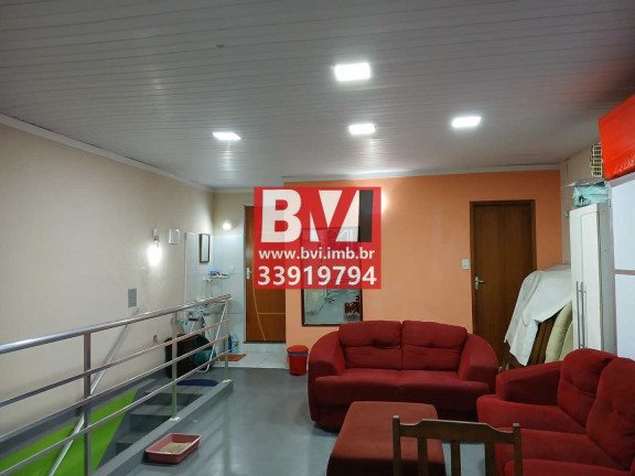 Imagem Casa com 3 Quartos à Venda, 211 m² em Vila Da Penha - Rio De Janeiro Imagem Casa com 3 Quartos à Venda, 211 m² em Vila Da Penha - Rio De Janeiro