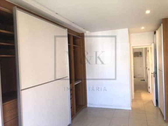 Imagem Apartamento com 3 Quartos à Venda, 150 m² em Barra Da Tijuca - Rio De Janeiro