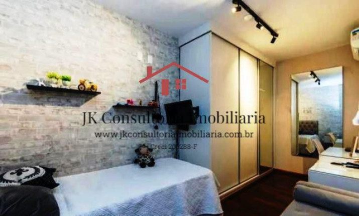 Imagem Casa com 4 Quartos à Venda, 240 m² em Jardim Aeroporto - São Paulo Imagem Casa com 4 Quartos à Venda, 240 m² em Jardim Aeroporto - São Paulo