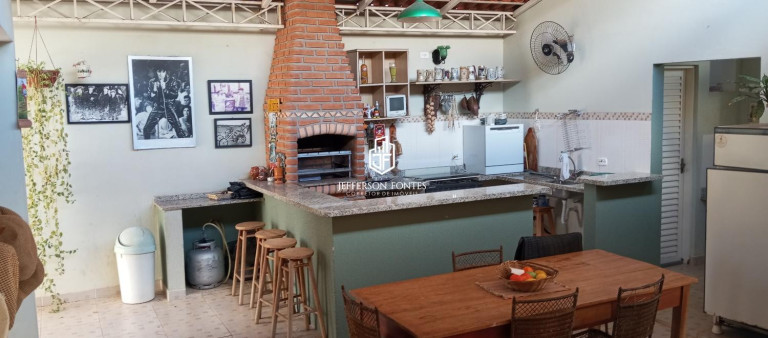 Casa com 2 Quartos à Venda, 90 m² em Jardim Luciana - Marília