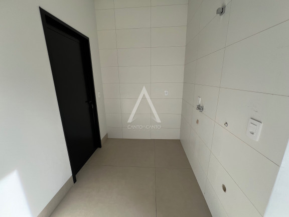 Imagem Casa com 3 Quartos à Venda, 223 m² em Residencial Bella Suíça - Sinop