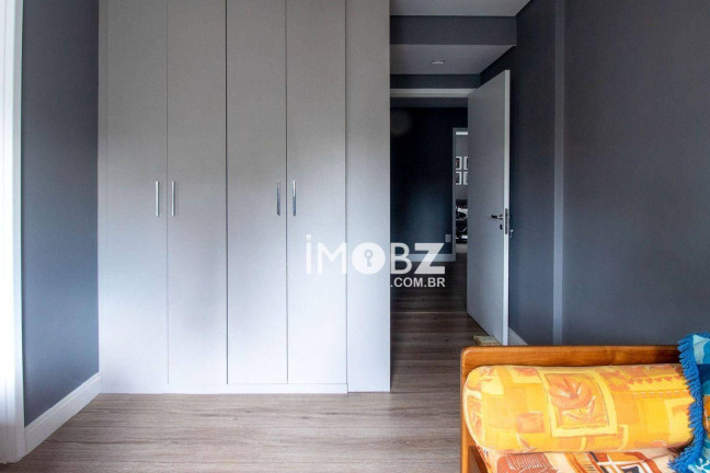 Imagem Imóvel com 4 Quartos à Venda, 238 m² em Vila Suzana - São Paulo Imagem Imóvel com 4 Quartos à Venda, 238 m² em Vila Suzana - São Paulo