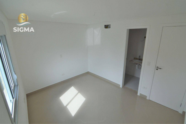 Imagem Cobertura com 2 Quartos à Venda, 151 m² em Pitangueiras - Guarujá