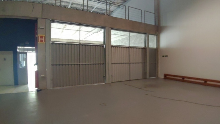 Imagem Galpão para Alugar, 889 m² em Industrial Anhanguera - Osasco Imagem Galpão para Alugar, 889 m² em Industrial Anhanguera - Osasco