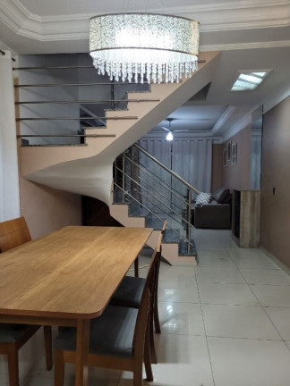 Imagem Sobrado com 3 Quartos à Venda, 170 m² em Jardim Santa Bárbara - Guarulhos Imagem Sobrado com 3 Quartos à Venda, 170 m² em Jardim Santa Bárbara - Guarulhos