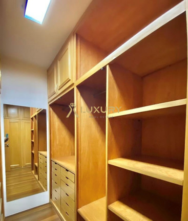 Imagem Imóvel com 4 Quartos à Venda, 180 m² em Funcionários - Belo Horizonte