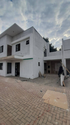 Imagem Sobrado com 3 Quartos à Venda, 132 m² em Country - Cascavel
