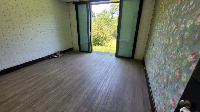 Imagem Casa com 7 Quartos à Venda, 765 m² em Seminário - Curitiba Imagem Casa com 7 Quartos à Venda, 765 m² em Seminário - Curitiba