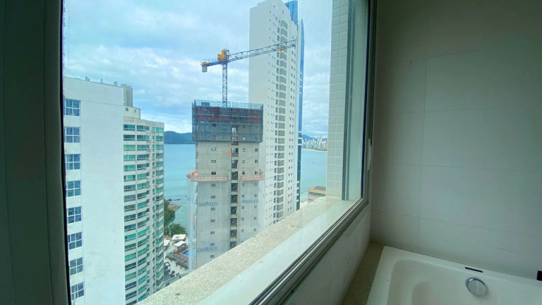 Imagem Apartamento com 3 Quartos à Venda, 133 m² em Pioneiros - Balneário Camboriú
