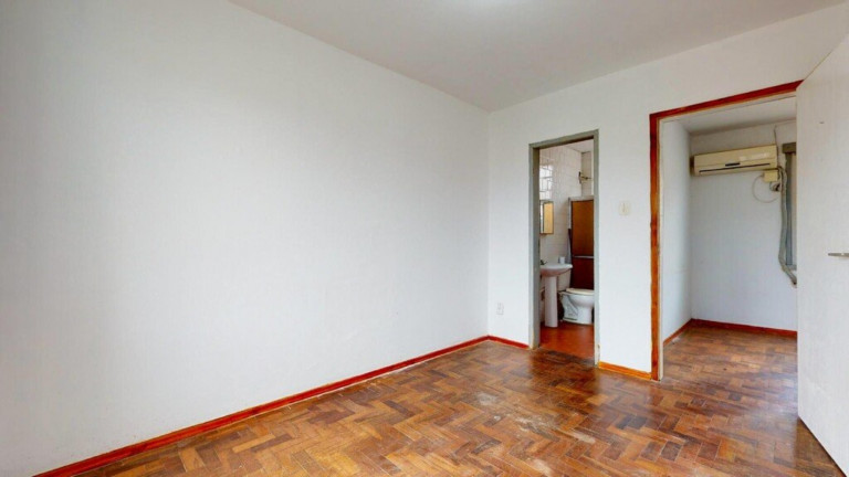 Imagem Imóvel com 1 Quarto à Venda, 42 m² em Jardim Itu - Porto Alegre Imagem Imóvel com 1 Quarto à Venda, 42 m² em Jardim Itu - Porto Alegre