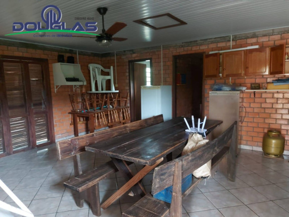 Imagem Chácara com 1 Quarto à Venda, 30.000 m² em Viamão Imagem Chácara com 1 Quarto à Venda, 30.000 m² em Viamão
