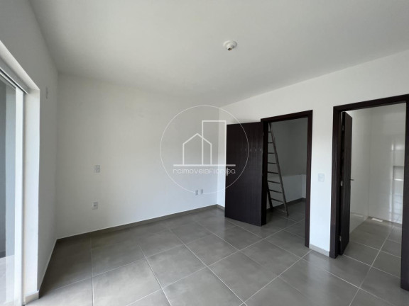 Imagem Casa com 2 Quartos à Venda, 92 m² em São João Do Rio Vermelho - Florianópolis Imagem Casa com 2 Quartos à Venda, 92 m² em São João Do Rio Vermelho - Florianópolis