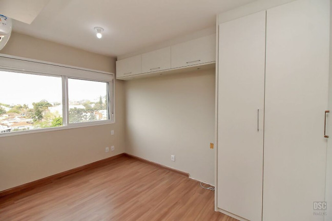 Imagem Apartamento com 3 Quartos à Venda, 74 m² em Teresópolis - Porto Alegre