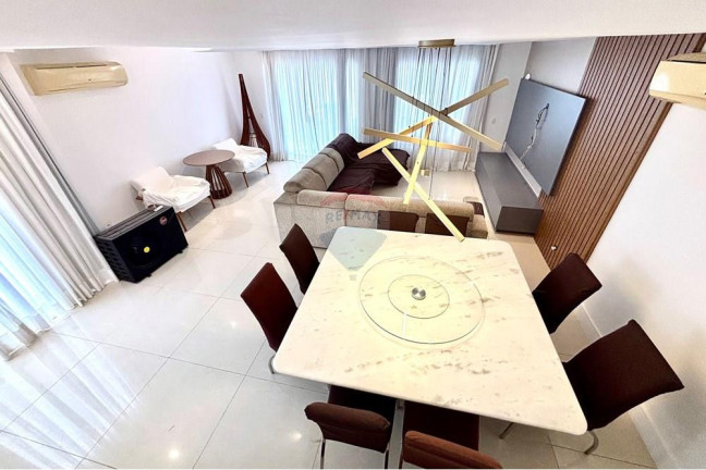 Imagem Casa de Condomínio com 4 Quartos à Venda, 241 m² em Recreio Dos Bandeirantes - Rio De Janeiro