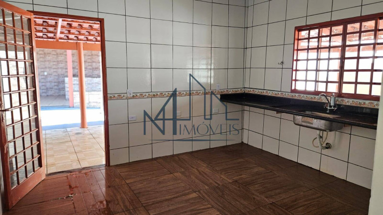 Imagem Casa com 3 Quartos à Venda, 302 m² em Pontal Sul - Acréscimo - Aparecida De Goiânia
