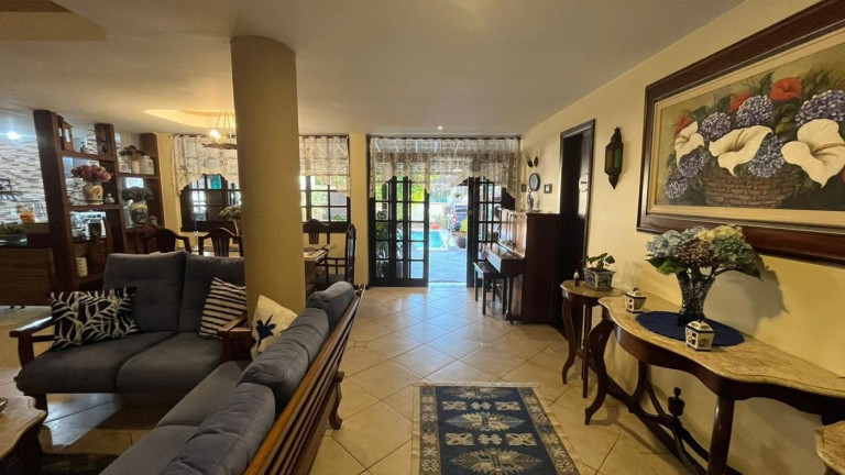 Imagem Casa com 5 Quartos à Venda, 282 m² em Pechincha - Rio De Janeiro