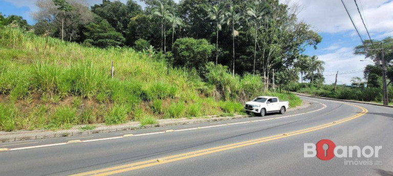 Imagem Terreno à Venda, 1.009 m² em Itoupavazinha - Blumenau Imagem Terreno à Venda, 1.009 m² em Itoupavazinha - Blumenau