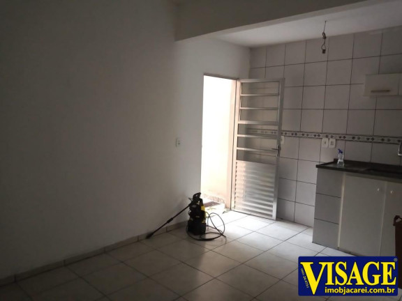 Imagem Casa com 3 Quartos à Venda, 125 m² em Jd. Emilia - Jacareí Imagem Casa com 3 Quartos à Venda, 125 m² em Jd. Emilia - Jacareí