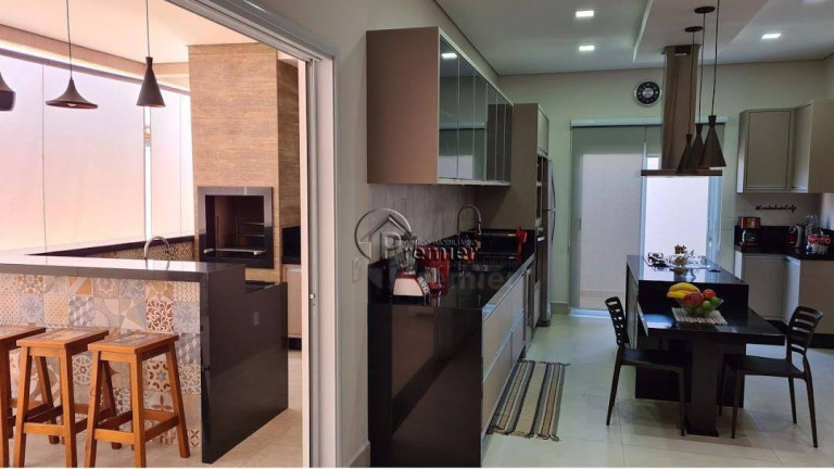 Imagem Casa com 3 Quartos à Venda, 273 m² em Jardim Residencial Dona Lucilla - Indaiatuba