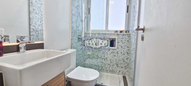 Imagem Apartamento com 2 Quartos à Venda, 67 m² em Ipanema - Rio De Janeiro Imagem Apartamento com 2 Quartos à Venda, 67 m² em Ipanema - Rio De Janeiro