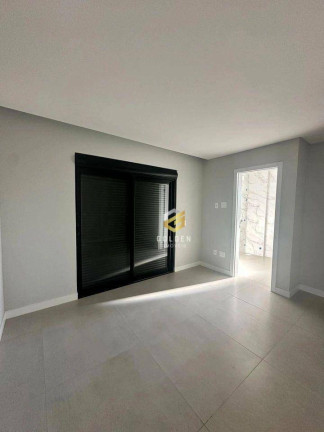Imagem Cobertura com 2 Quartos à Venda, 118 m² em Bombas - Bombinhas