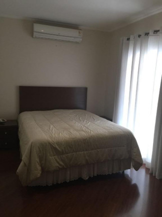 Imagem Casa com 4 Quartos à Venda, 260 m² em Vila Rosália - Guarulhos Imagem Casa com 4 Quartos à Venda, 260 m² em Vila Rosália - Guarulhos