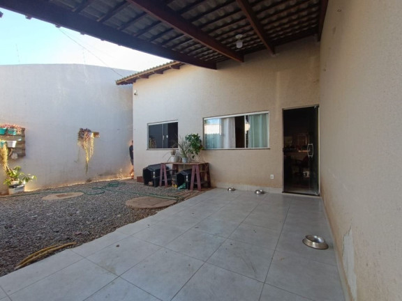 Imagem Casa com 2 Quartos à Venda, 93 m² em Vila Rizzo - Goiânia Imagem Casa com 2 Quartos à Venda, 93 m² em Vila Rizzo - Goiânia