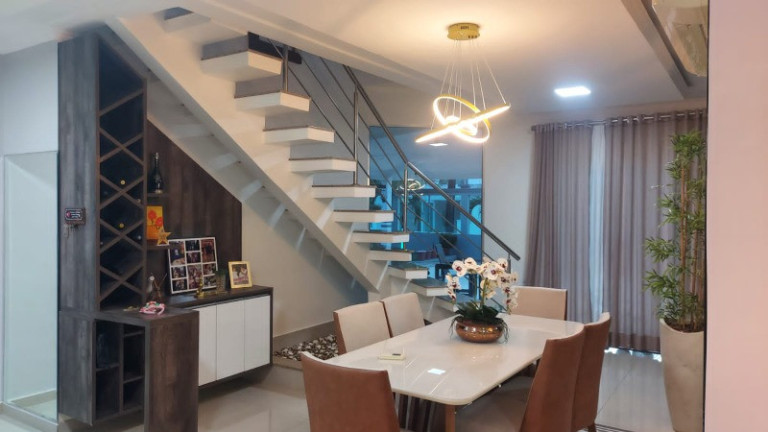 Imagem Casa com 4 Quartos à Venda, 350 m² em Ponta Negra - Manaus