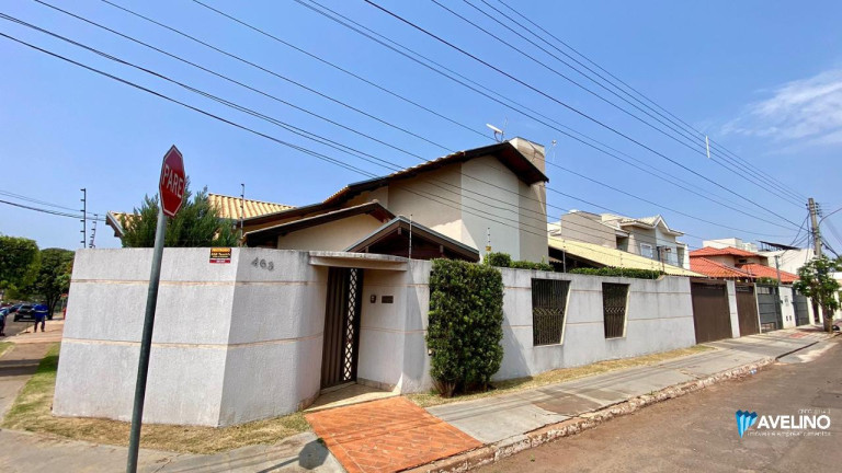 Casa com 3 Quartos à Venda, 227 m² em Vila Vilas Boas - Campo Grande