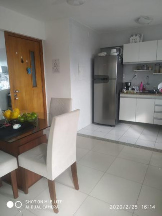 Imagem Apartamento com 2 Quartos à Venda, 78 m² em Armação - Salvador