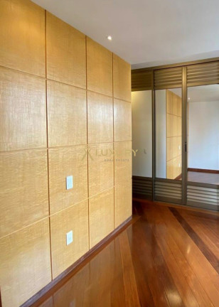 Imagem Imóvel com 4 Quartos à Venda, 161 m² em Belvedere - Belo Horizonte