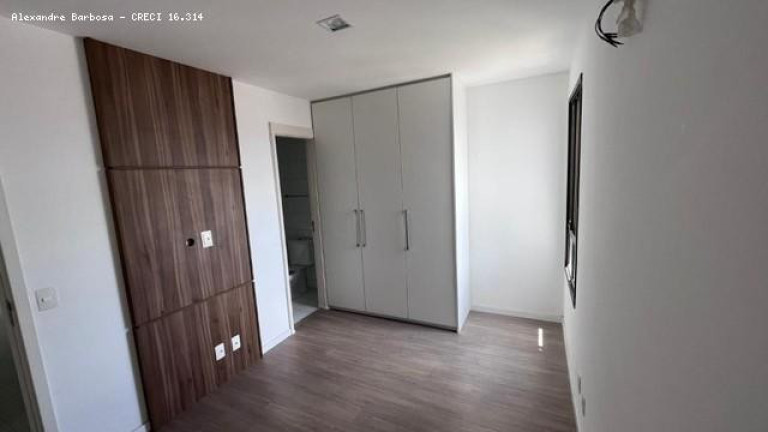 Imagem Apartamento com 4 Quartos à Venda, 140 m² em Imbiribeira - Recife